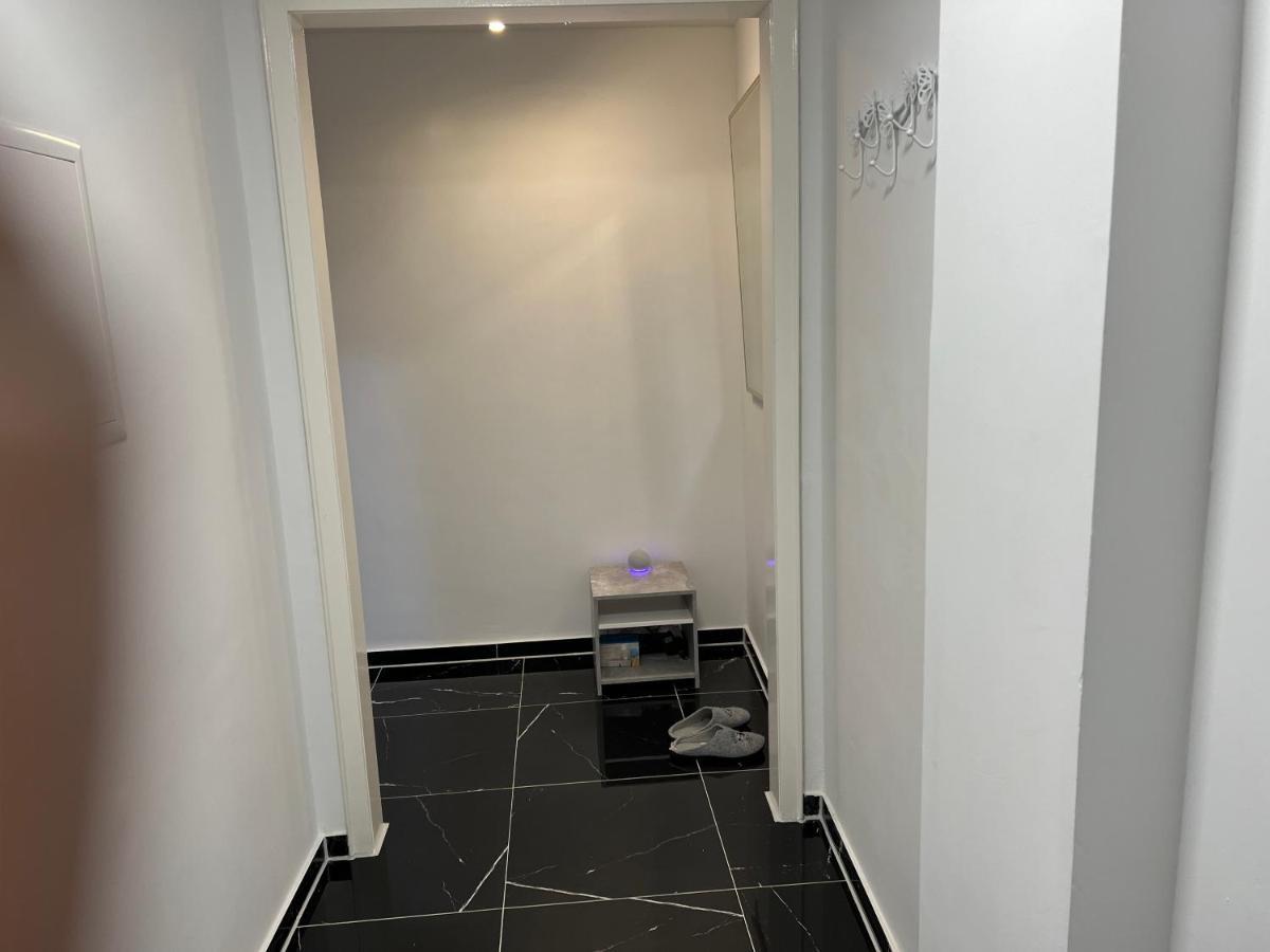 Wunderschoene Ferienwohnung In Solingen-Mitte ภายนอก รูปภาพ