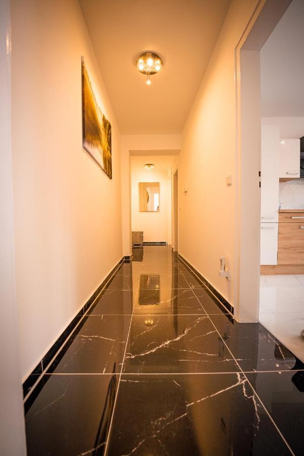 Wunderschoene Ferienwohnung In Solingen-Mitte ภายนอก รูปภาพ