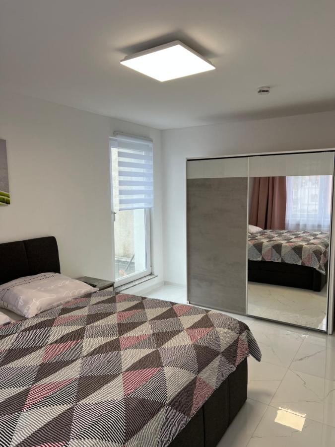 Wunderschoene Ferienwohnung In Solingen-Mitte ภายนอก รูปภาพ
