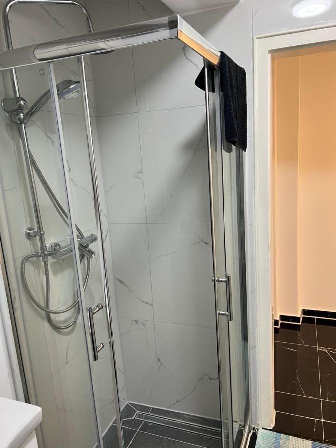 Wunderschoene Ferienwohnung In Solingen-Mitte ภายนอก รูปภาพ